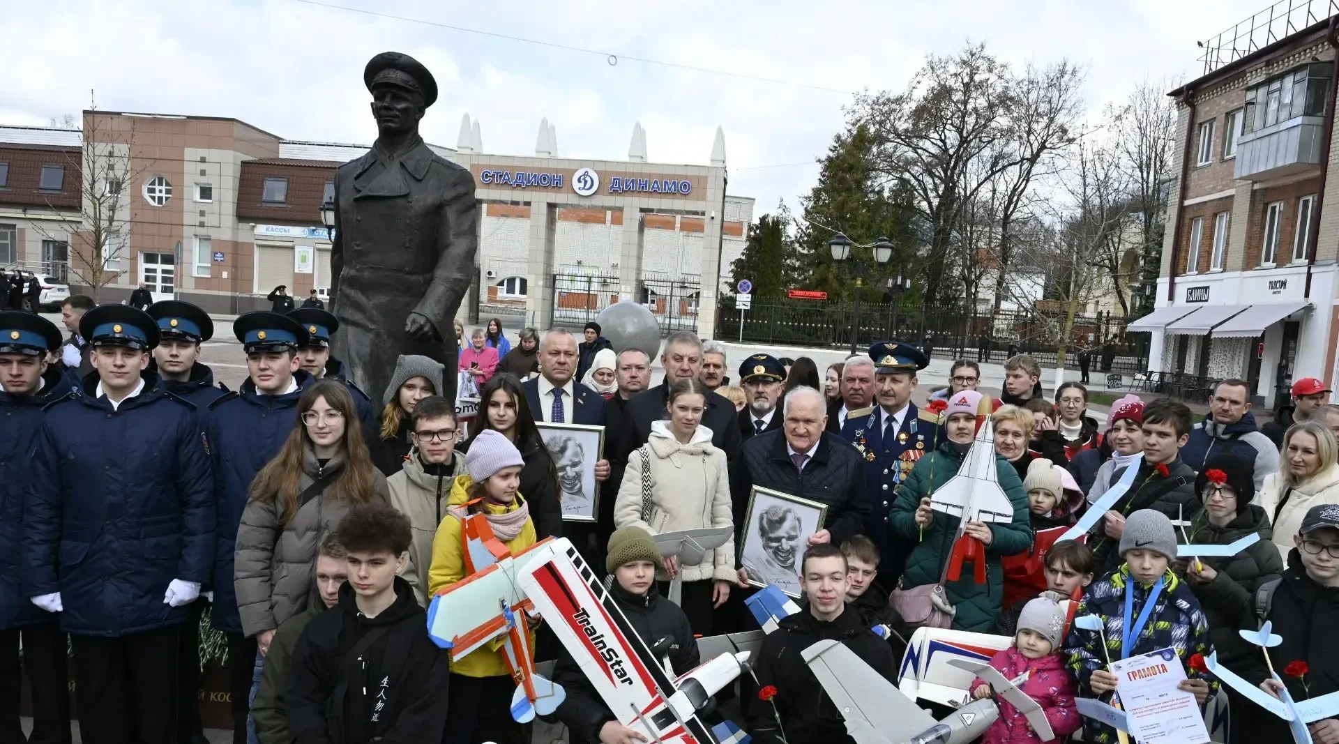 Жители Брянской области гордятся своими земляками