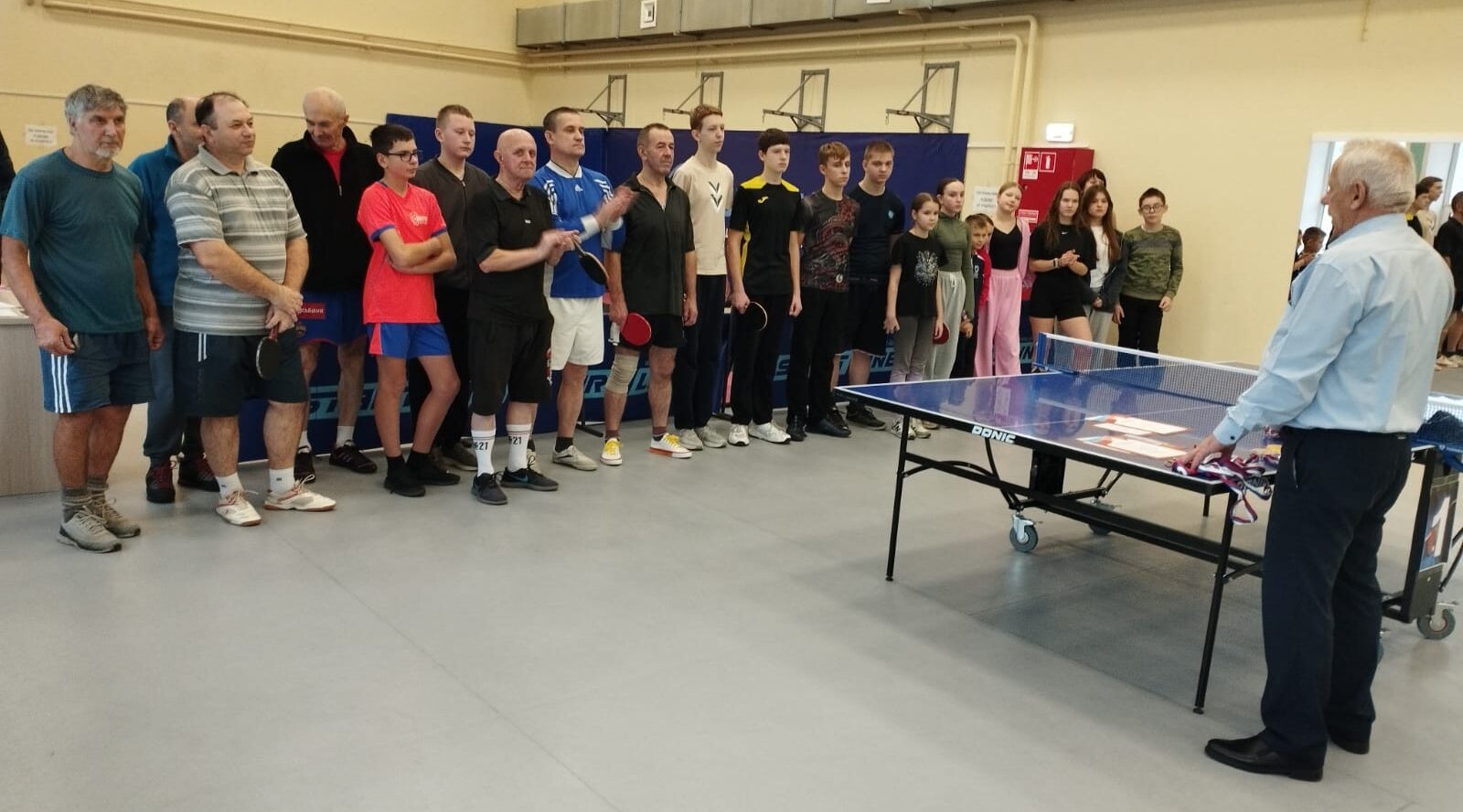 В Дятьково отмечают всемирный день настольного тенниса