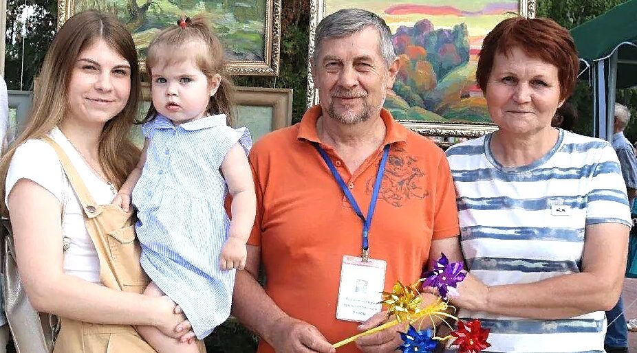 Почетным знаком Международного форума награжден уроженец поселка Рогнедено