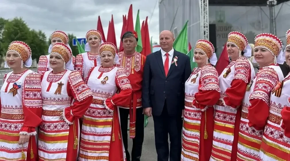 Брянская делегация в День Победы посетила Беларусь