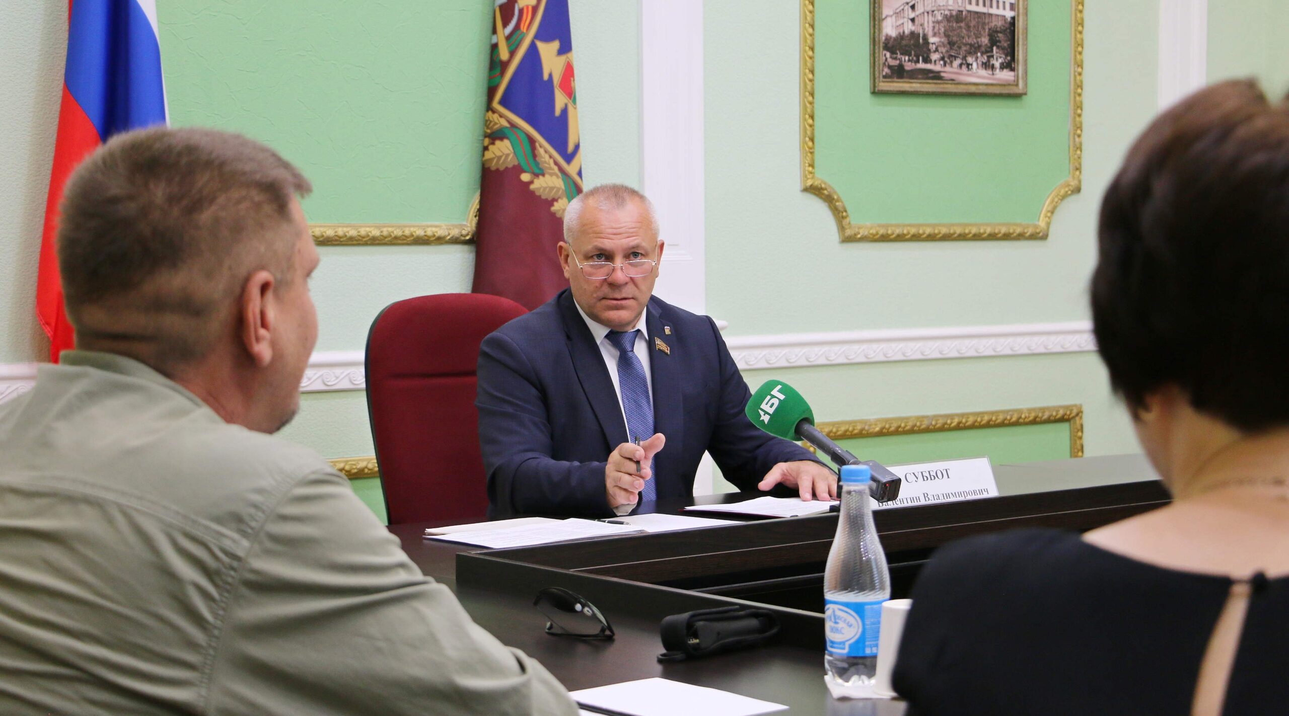 Валентин Суббот провел прием граждан