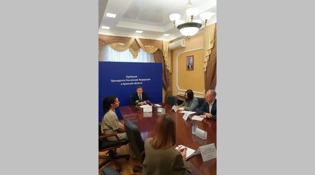 Егор Ковальчук провел личный прием граждан