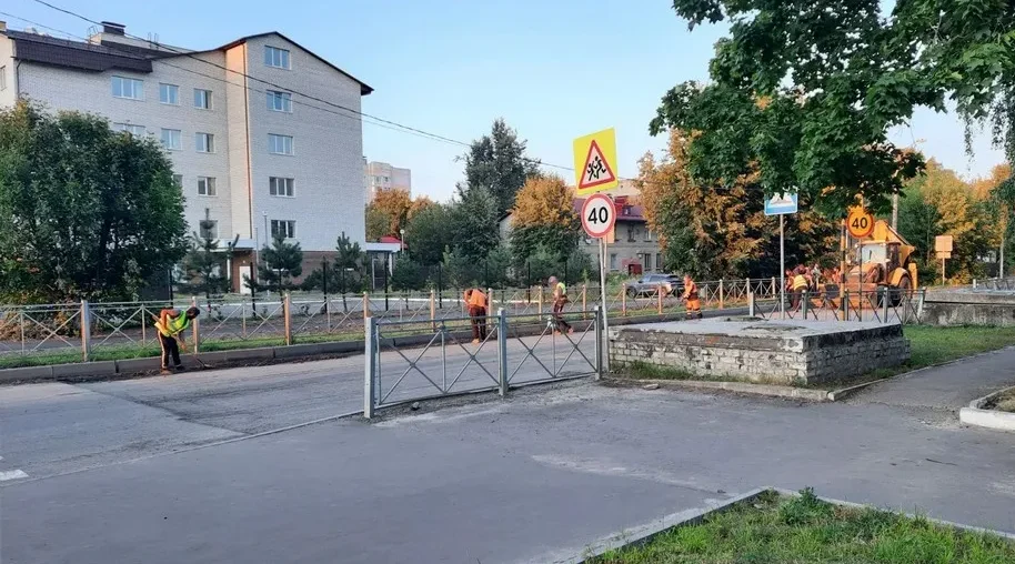 В Брянске полным ходом идёт капремонт дороги по улице Котовского