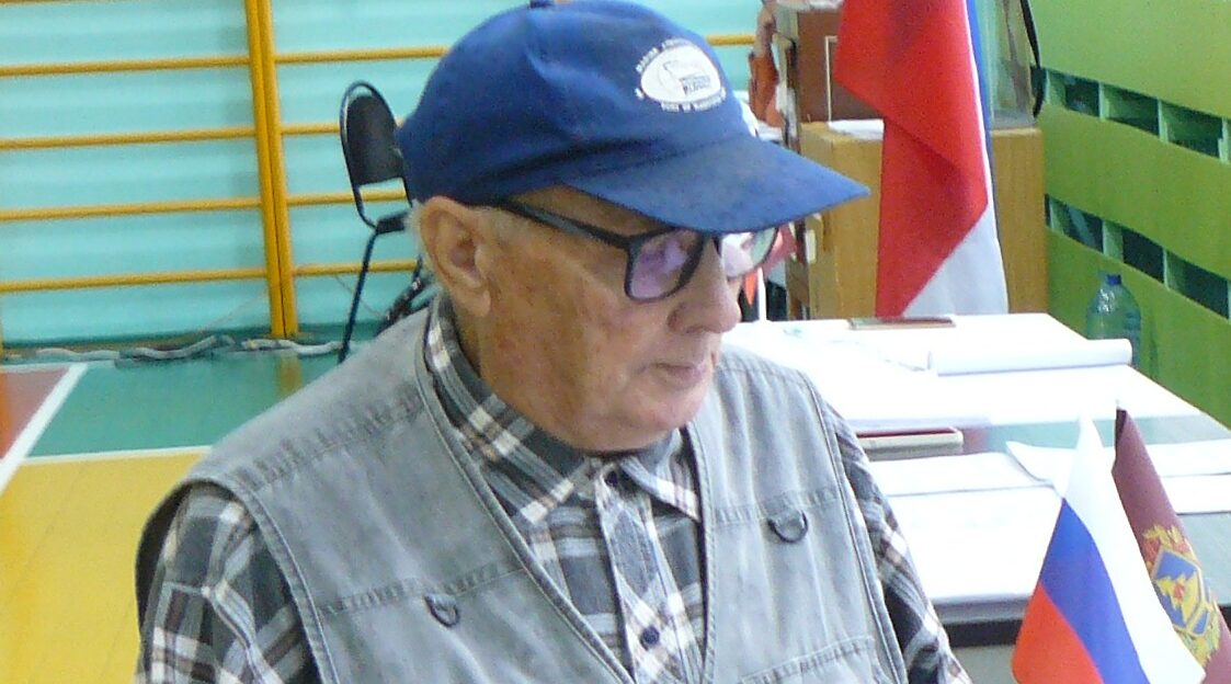 Наши бойцы и голосовали, и освобождали территории поселков