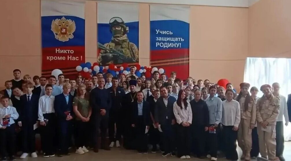 Встреча юных фокинцев с  Артемом Осипенко, Михаилом Шатовым, Михаилом Щекатуровым