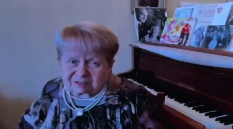 Александра Пахмутова пожелала жителям региона счастливой жизни