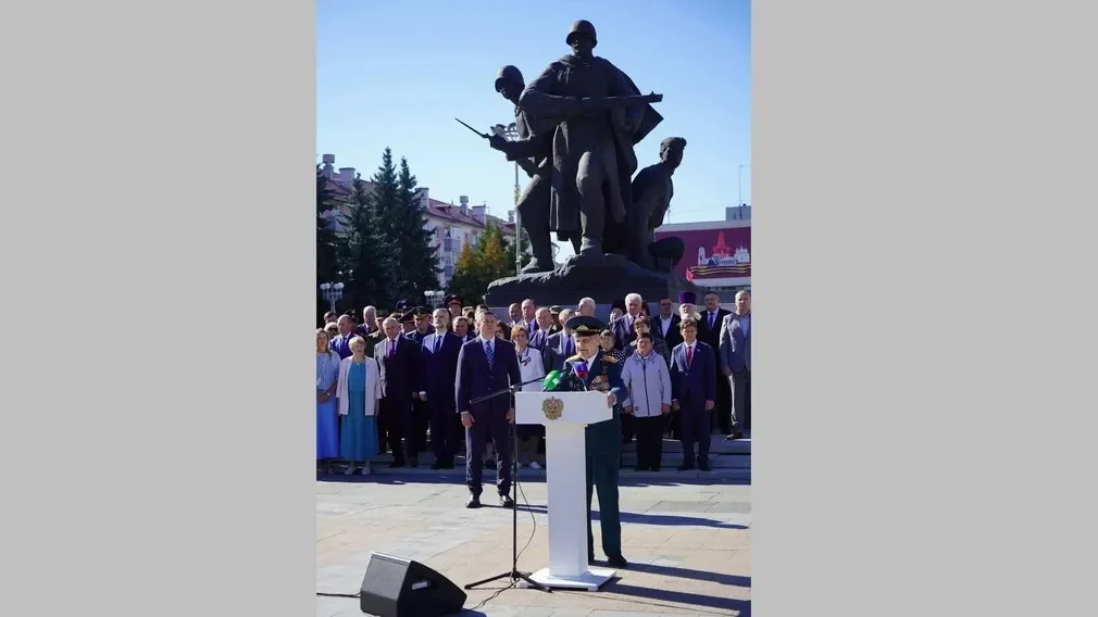 Проходит празднование  83-й годовщины освобождения Брянщины
