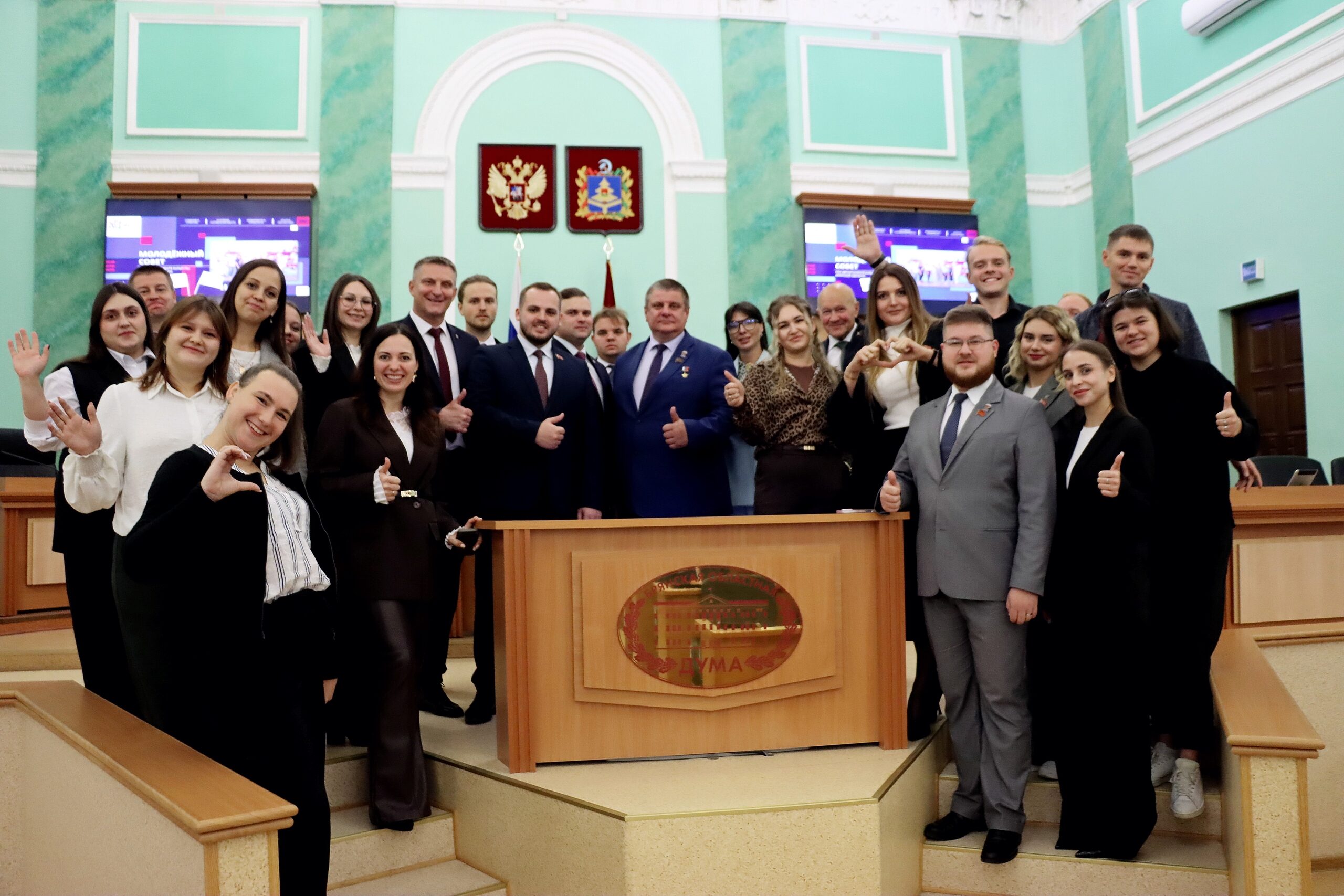 В Брянске состоялось очередное заседание  Молодежного парламента