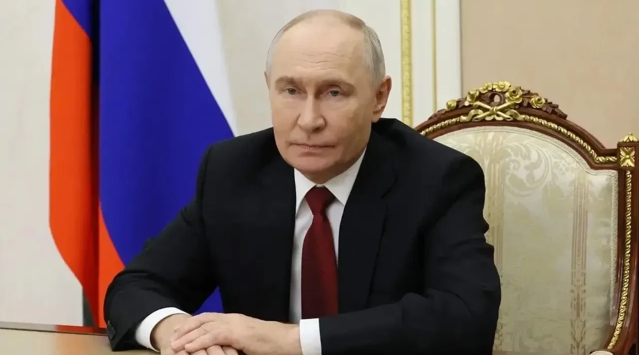 Егор Ковальчук поздравил с днем рождения Президента России В. В. Путина
