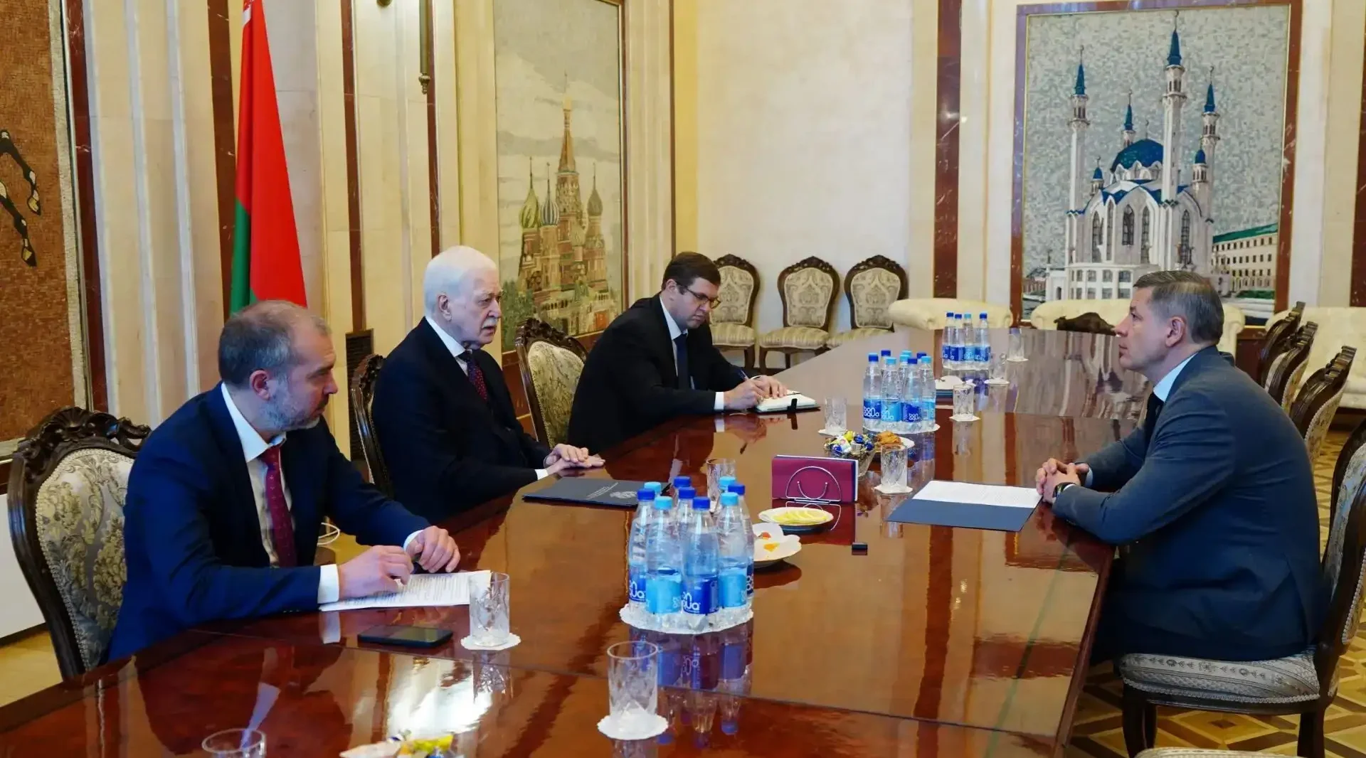 Прошла встреча Егора Ковальчука с Борисом Грызловым
