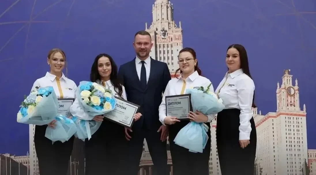 Советником года России стала брянский специалист