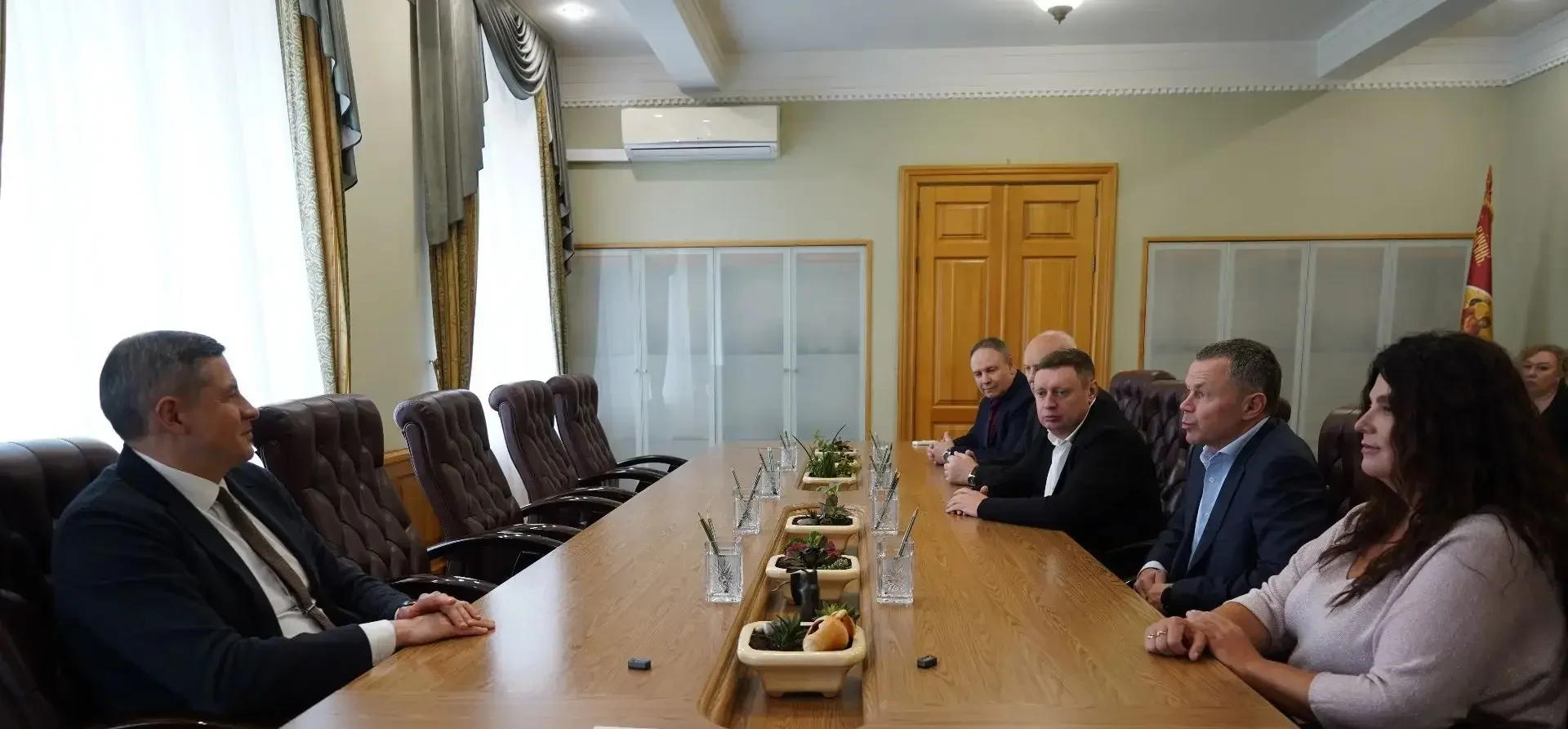 Егор Ковальчук принял участие во встрече с представителями „Деловой России“