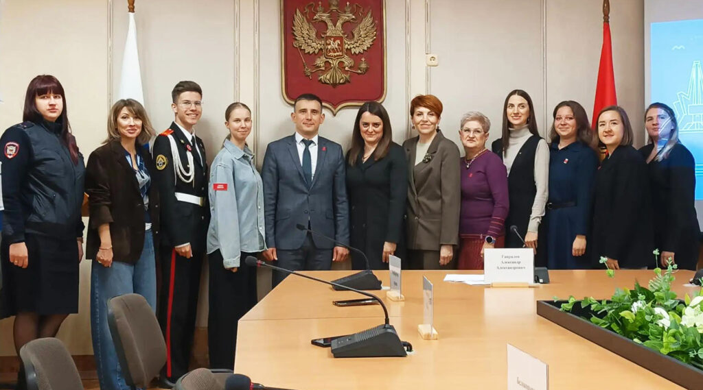 В областном центре открыты уже 100 первичных отделений.